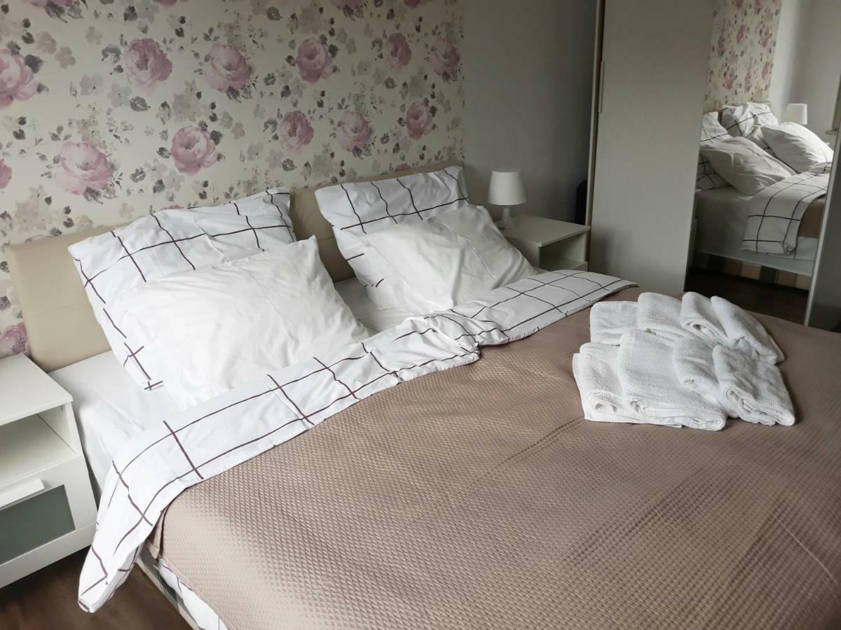 Kolobrzeg Apartamenty Emilia Polanki Екстериор снимка